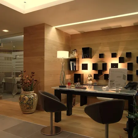 Natura Hotel 4*